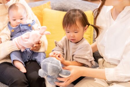 2025年施行の育児・介護休業法改正！企業が知るべきポイントと対応策